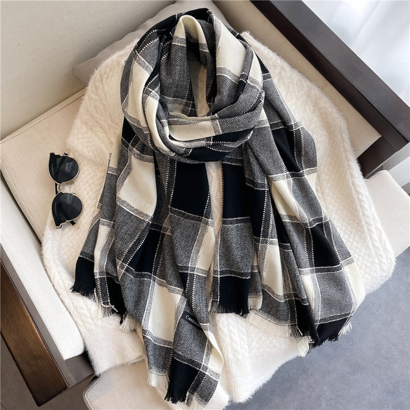 Luxury Plaid Scarf Winter Warm Cashmere Women Long Pashmina Foulard Female Scarves Lady Tassel Shawl Wraps 2022 Design New.